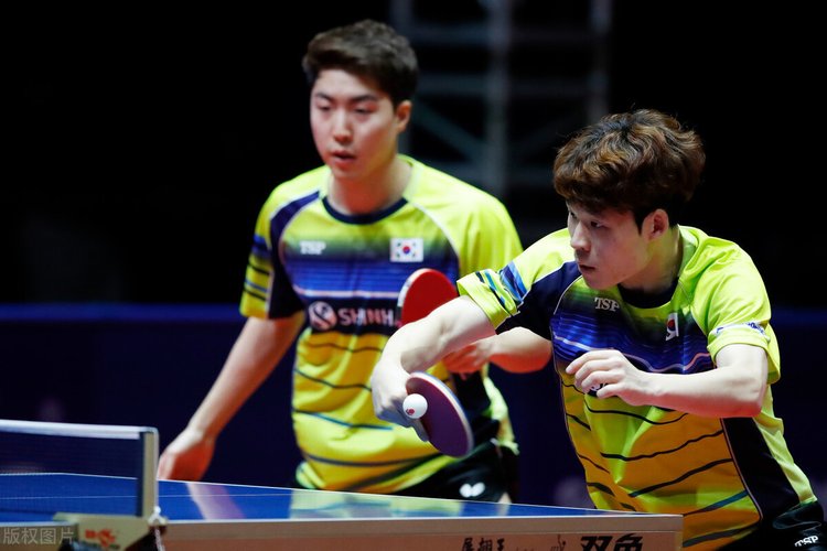 这一对比为 这一对比为