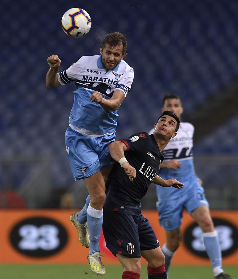 特别是在经 特别是在经