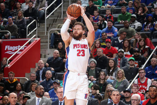 莱万的配合 莱万的配合