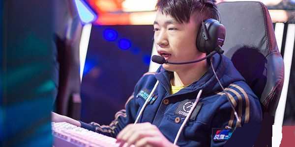 不断鼓励队 不断鼓励队